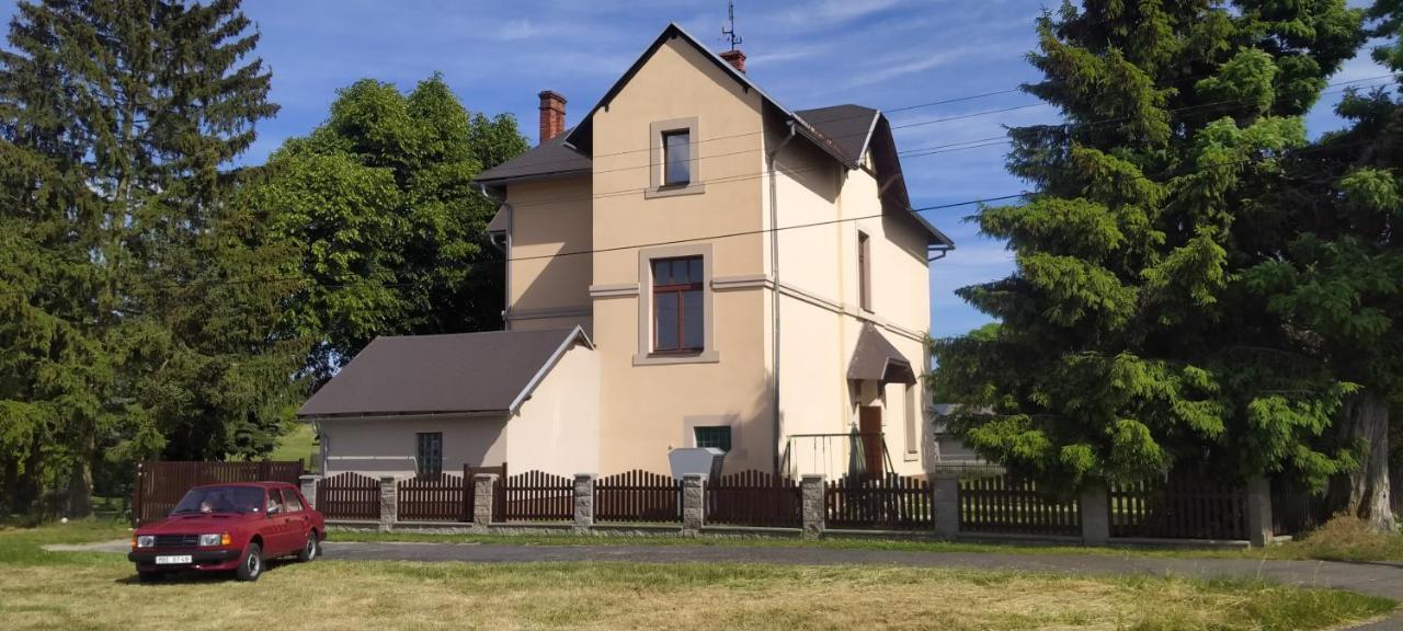 ŠulcBurg Apartment Cetenov Exterior foto